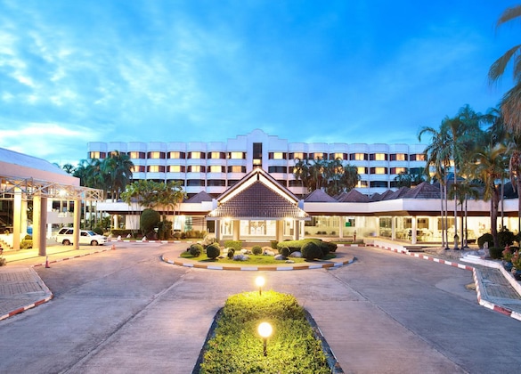 Gallery - The Imperial Hotel And Convention Centre Phitsanulok