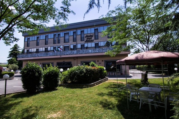 Gallery - Hotel Degli Amici