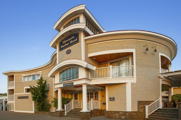 Gallery - Hyannis Harbor Hotel