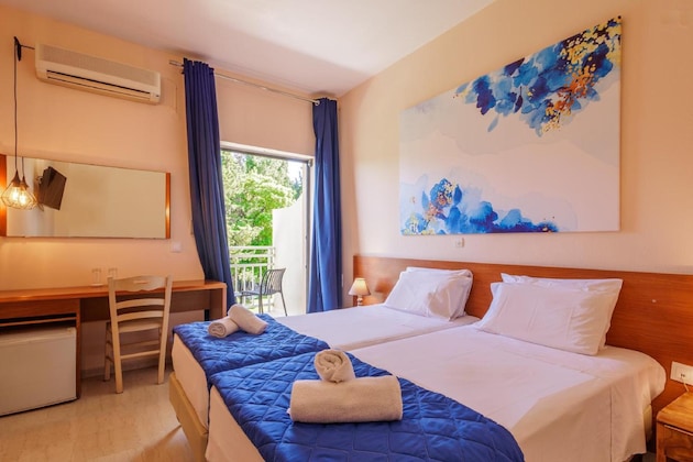 Gallery - Primavera Hotel
