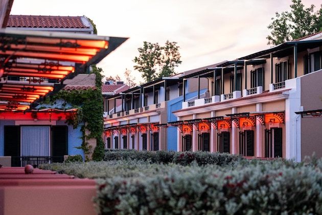 Gallery - Mediterranean Beach Resort