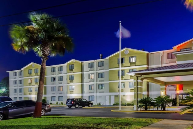 Gallery - Best Western Cypress Creek