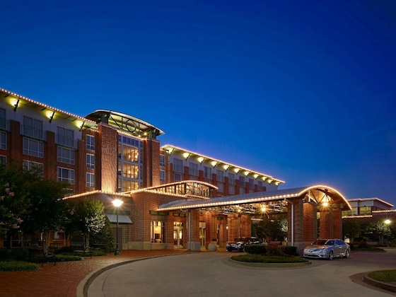 Gallery - The Chattanoogan Hotel, Curio Collection By Hilton