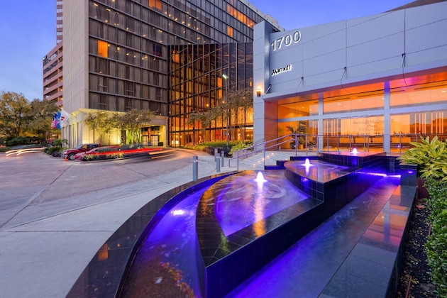Gallery - Houston Marriott Uptown By The Galleria