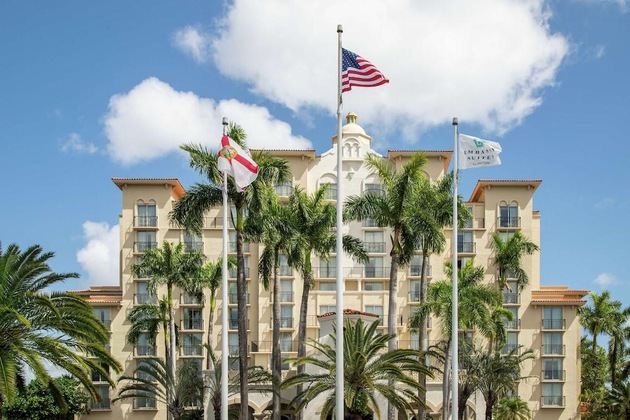 Gallery - Embassy Suites By Hilton Miami International Airport