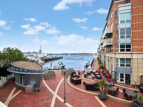 Gallery - Battery Wharf Hotel