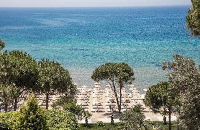 Gallery - Aria Claros Beach & Spa Resort – All Inclusive