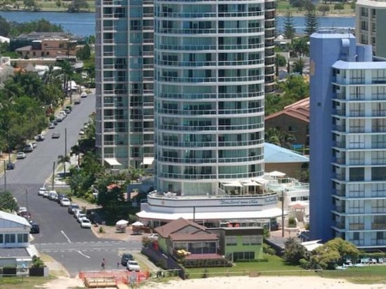 Gallery - Pacific Views Resort