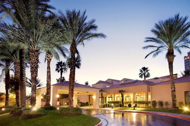 Gallery - Courtyard By Marriott Las Vegas Convention Center