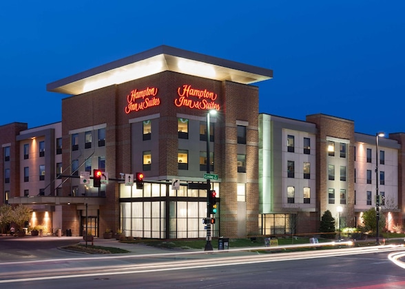 Gallery - Hampton Inn & Suites Omaha-Downtown