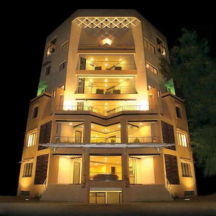 Gallery - Time Square Hotel