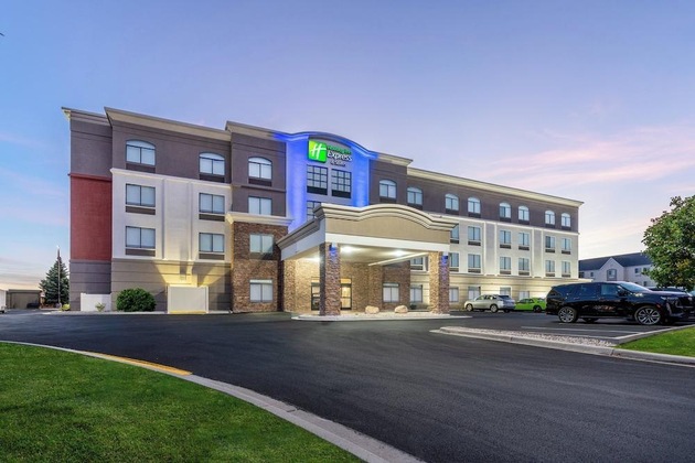 Gallery - Holiday Inn Express Hotel & Suites - Cheyenne By Ihg