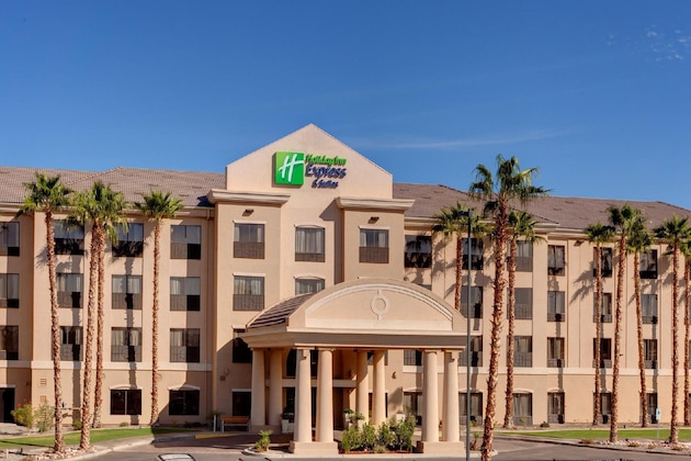 Gallery - Holiday Inn Express & Suites Yuma By Ihg