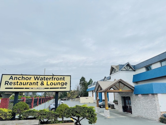 Gallery - Anchor Inn And Suites