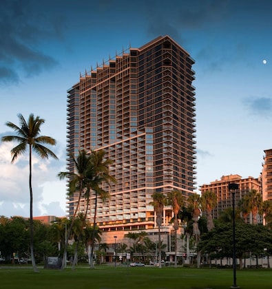 Gallery - Ka La'i Waikiki Beach, LXR Hotels & Resorts
