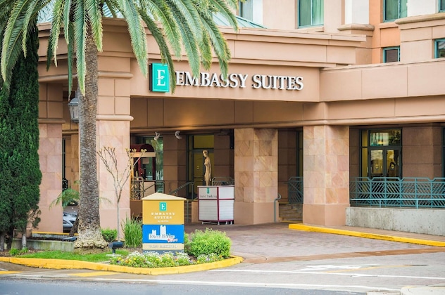 Gallery - Embassy Suites By Hilton Sacramento Riverfront Promenade