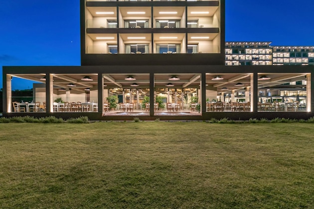 Gallery - Amada Colossos  Resort