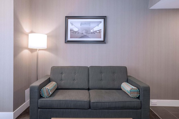 Gallery - Sandman Signature Calgary Downtown Hotel