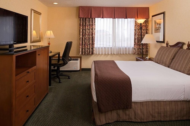 Gallery - Red Lion Hotel Kennewick Columbia Center