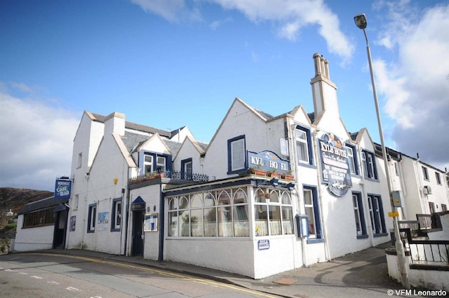 Gallery - The Kyle Hotel