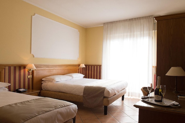 Gallery - Hotel Leopardi