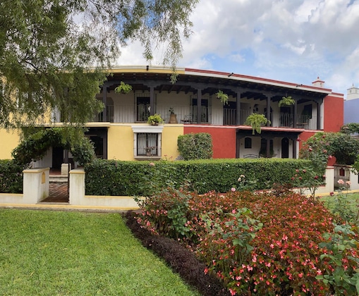 Gallery - Villa Colonial