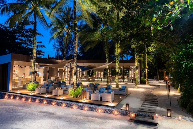Gallery - The Sarojin