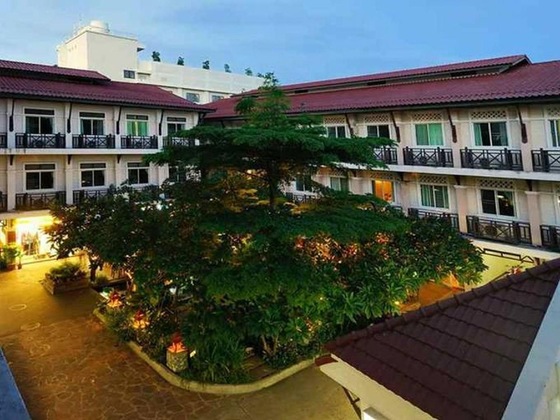 Gallery - Rambuttri Village Inn & Plaza