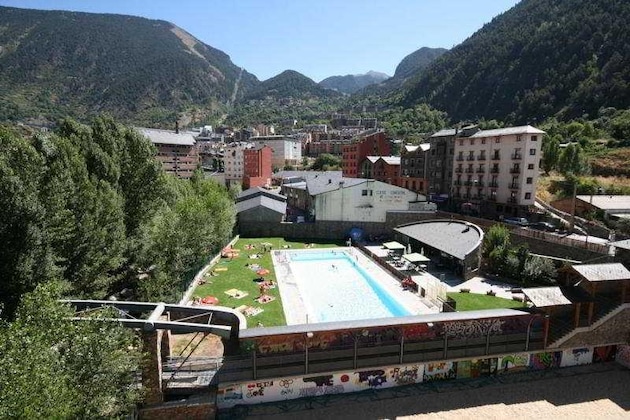 Gallery - Sol I Muntanya