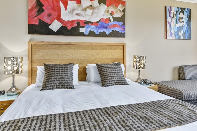Gallery - Southgate Motel