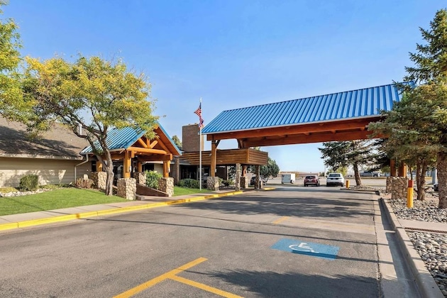 Gallery - Best Western Tower West Lodge