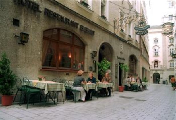 Gallery - Hotel Elefant