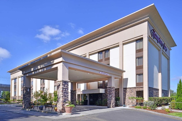 Gallery - Hampton Inn Seattle Airport