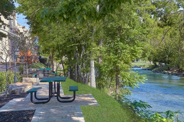 Gallery - The Inn On The River