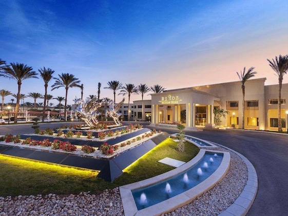 Gallery - Tropicana Grand Azure