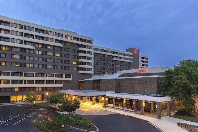 Gallery - Sheraton Norfolk Waterside Hotel