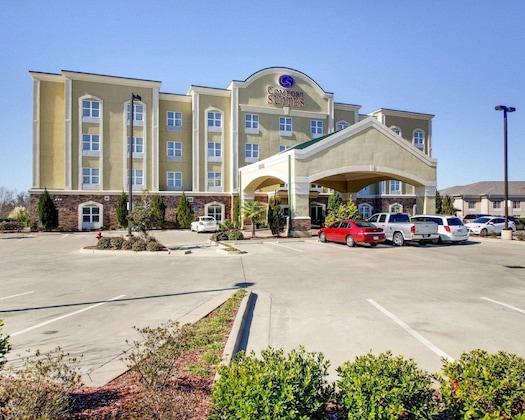 Gallery - Comfort Suites