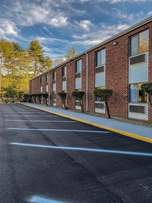 Gallery - Days Inn By Wyndham Brunswick Bath Area
