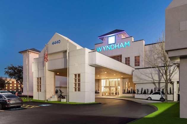 Gallery - Wyndham Dfw Airport