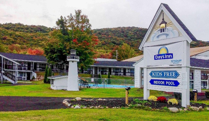 Gallery - Days Inn By Wyndham Lincoln