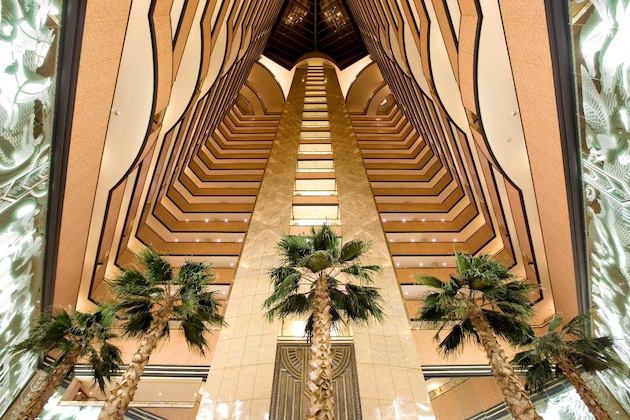 Gallery - Sandton Towers