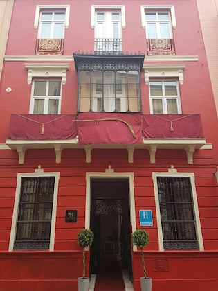 Gallery - Hotel Y Apartamentos Doña Lola