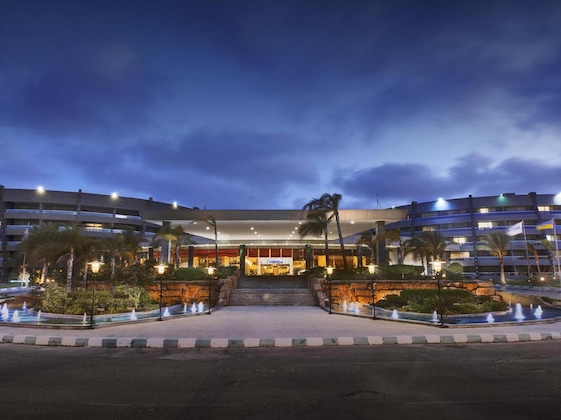 Gallery - Radisson Blu Hotel & Convention Center, Alexandria