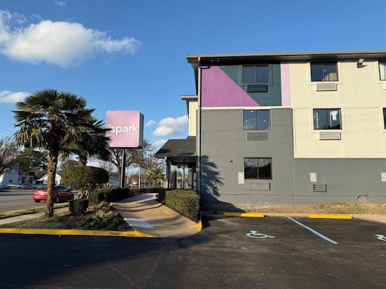 Gallery - Spark By Hilton Norfolk