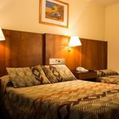 Gallery - Hotel Del Jardín