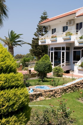 Gallery - Asterias Bay-Theologos