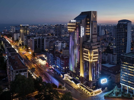 Gallery - Mövenpick Hotel Istanbul Bosphorus