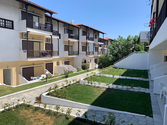 Gallery - Ioli Village