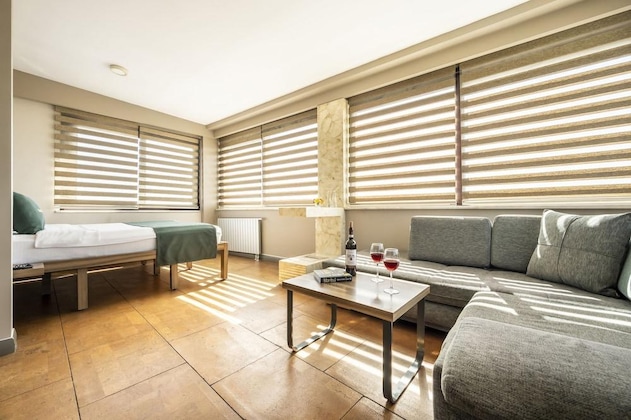 Gallery - The Pera Hotel