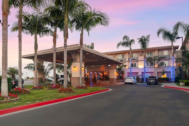 Gallery - Best Western Plus Marina Gateway